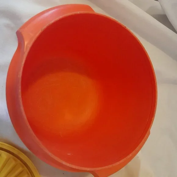 VTG Retro 1970s Tupperware Replacement Bowls: 886-12, 886-14, 886-16 & Lid: 812 - Picture 9 of 15